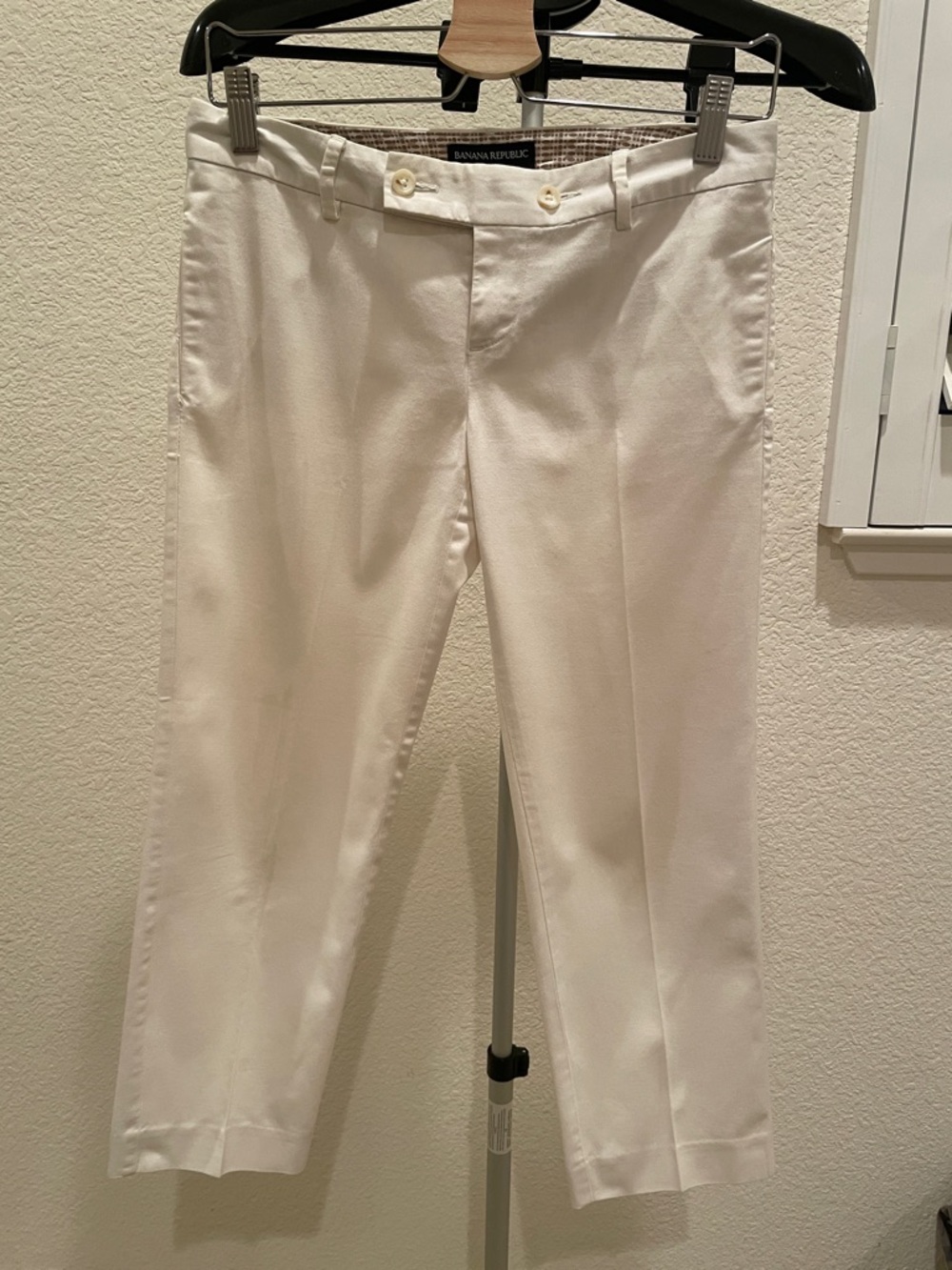 Banana Republic Women’s Cream Dress Pants